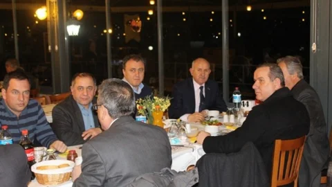 Başkan Karaman Kaynaşma Yemeği Düzenledi