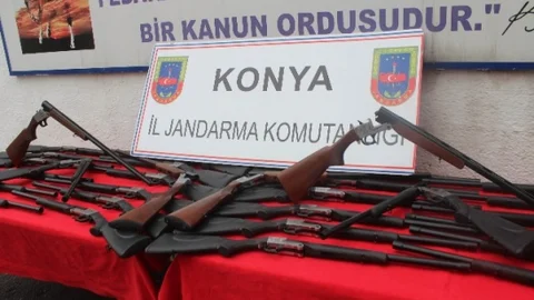 Beyşehir'de 58 Av TÜFEği Ele Geçirildi