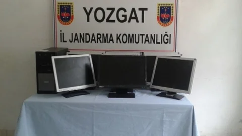 Yozgat Jandarma Okuldan Bilgisayar Çalan Hırsızları Yakaladı