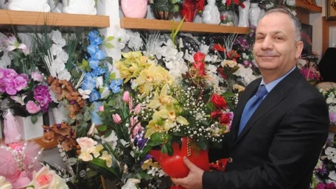 14 Şubat ''Sevgililer Günü”Nde Çiçekçiler Yine Değişmeyen Adres Oldu