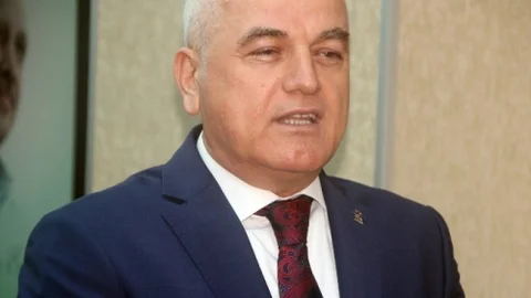 AK Parti Eski İl Başkanı Kurtulmuş Milletvekilliği Adaylık Başvurusunu Yaptı