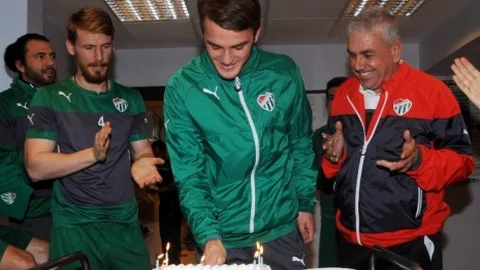Bursaspor'da Doğum Günü Kutlaması