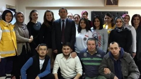 Sağlık Müdürü 112 Ekipleri İle Bir Araya Geldi