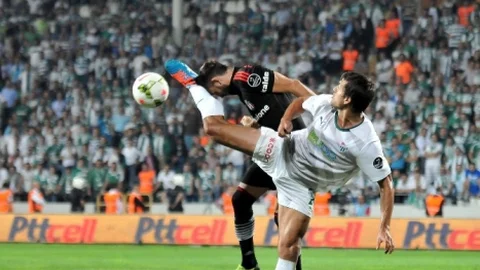 İlk Yarıda Timsah İkinci Yarıda Kartal