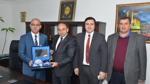 Üzülmez'den Baran Ve Ünlü'ye Ziyaret