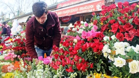 Bu Senenin Modası Yine ‘Gül'