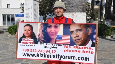 Kızı İçin Obama'dan Yardım İstedi