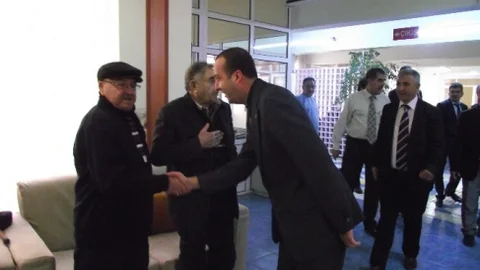 MHP'den Huzurevi Ziyareti