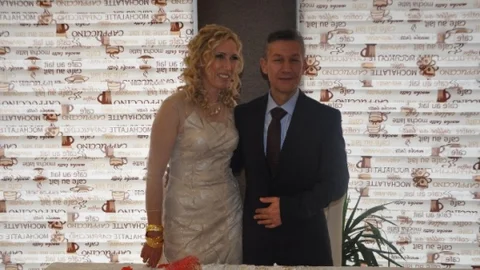 Sevgililer Gününde Dünya Evine Girdiler