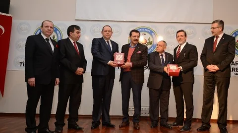 Hisarcıklıoğlu'ndan Fakülteye Destek Sözü