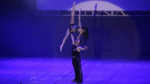 ‘Anadolu Ateşi' Sevgililer Günü'nde Sakarya'da Sahne Aldı