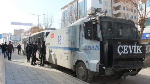 Van'da 15 Şubat Alarmı