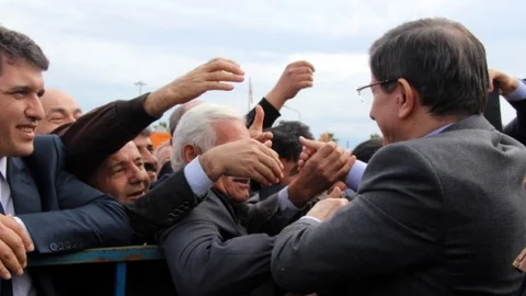 Başbakan Davutoğlu Antalya'da