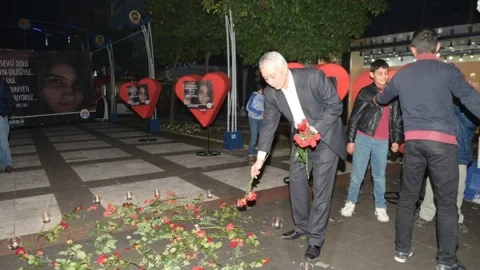 Kutlama İptal Hunharca Katledilen Özgecan Aslan Anıldı