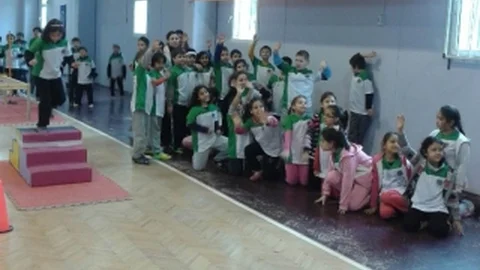 Büyükşehir Binlerce Çocuğu Sporla Buluşturuyor