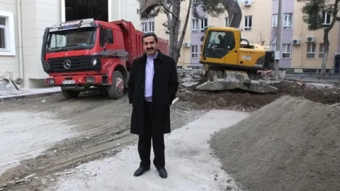 Burhaniye'de Hükumet Konağına Çevre Düzenlemesi