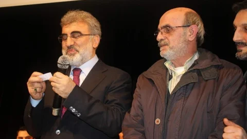 Enerji Bakanı Yıldız TOKİ Konutlarının Kura Çekilişine Katıldı