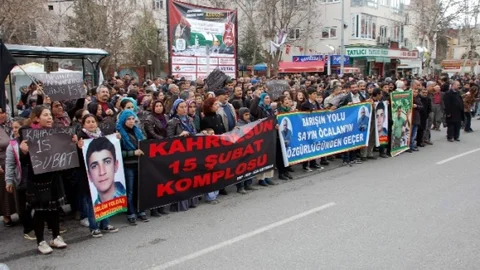 HDP Ve DBP'den Öcalan'ın Yakalanışının Yıl Dönümü Yürüyüşü