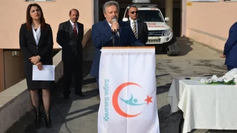 Erzincan'a 6 Adet Tam Donanımlı Kara Ambulansı