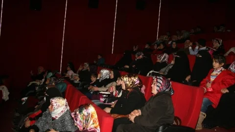 Çat Belediyesi'nden Kadınlara Erzurum Gezisi