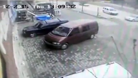 Freni Boşalan Otomobil Faciaya Yol Açıyordu