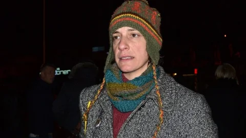 Ayvalıklı Kadınlar Özgecan İçin Meydanda