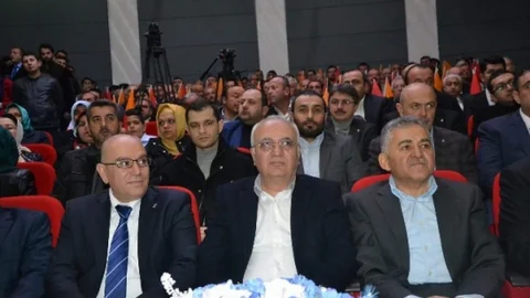 AK Parti Grup Başkanvekili Mustafa Elitaş