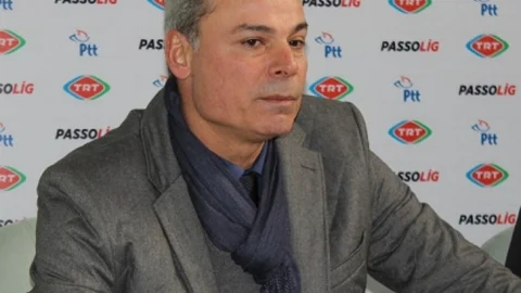 Denizlispor'da Engin İpekoğlu İstifa Etti