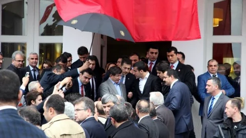 Başbakan Davutoğlu Antalya'dan Ayrıldı