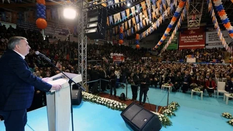 Başkan Toçoğlu İl Kadın Kolları Kongresine Katıldı