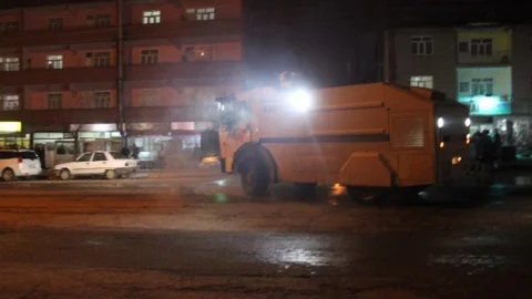 Muş'ta 15 Şubat Gerginliği