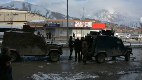 Hakkari'de '15 Şubat' Gerginliği