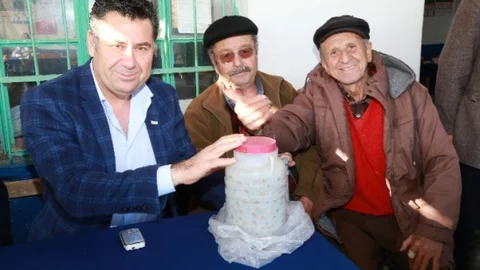 Başkan Kocadon Çömlekçi'de Vatandaşlarla Buluştu