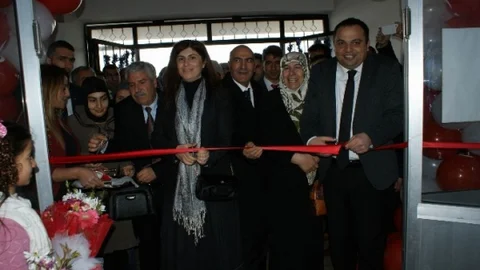 AK Parti'li Beyaz Çermik'te Okul Açılışına Katıldı