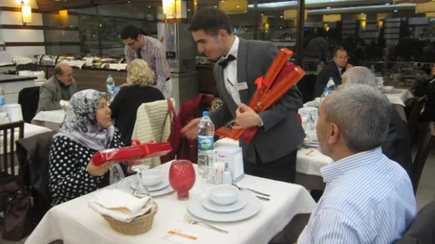 Özdilek'te Sevgilerini Anlattılar