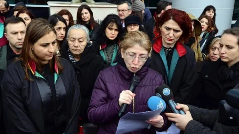 Kadınlardan Nihat Doğan'a Suç Duyurusu