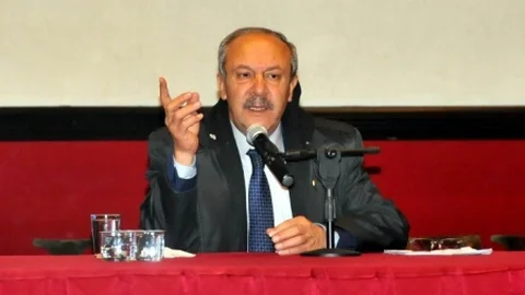 Prof. Dr. Mehmet Çelik'ten Konferans