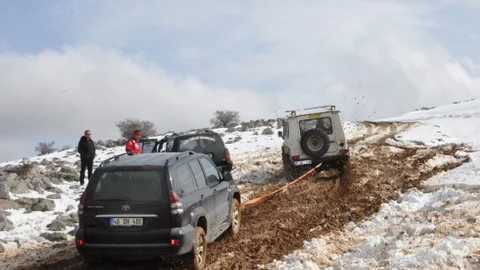 Offroad Tutkunları Elbistan'da Buluştu