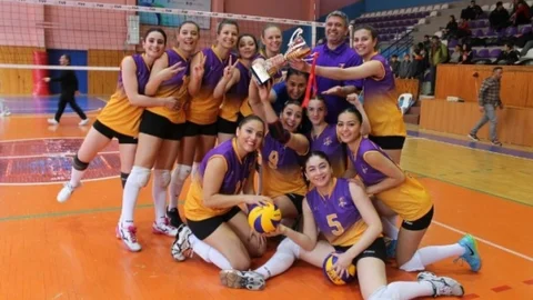 Anakent Spor Voleybol Takımı 3. Lig'e Yükseldi