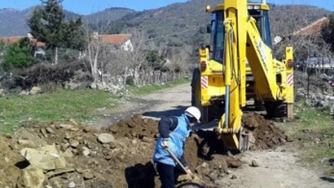 Kuyucak'ta İçme Suyu Hatları Yenileniyor