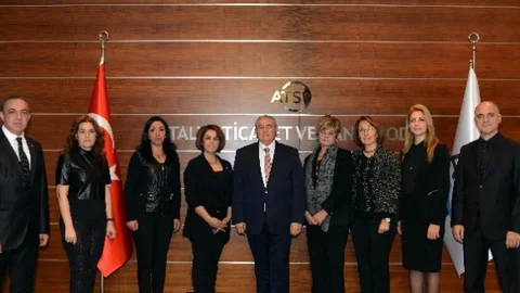 ATSO Ve Kadın Girişimciler'den Özgecan Cinayetine Büyük Tepki