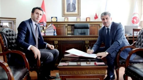 Tatvan Belediyesi'nden İşbirliği Protokolü