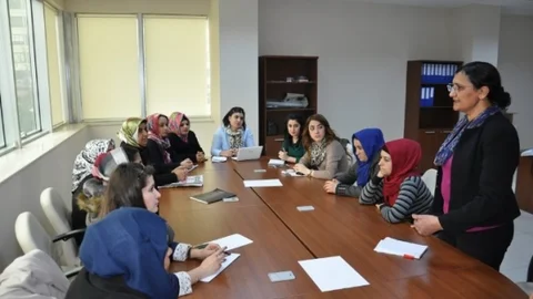 Belediye Kadın Kurulu'nun Eğitim Çalışmaları Başladı