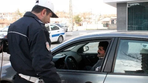 Konya'da Sürücülere 'emniyet Kemeri' Uyarısı
