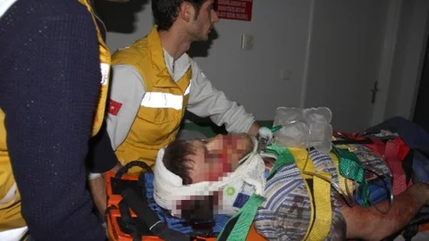 Asansör Tamircisi Asansör Boşluğuna DÜşerek Yaralandı