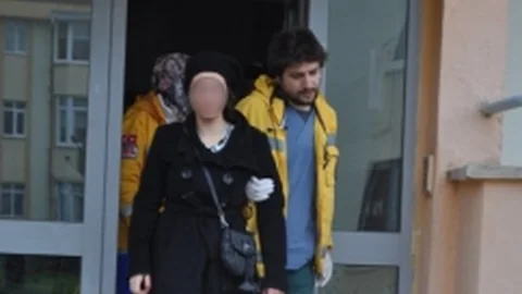Polisi Gören Hayat Kadını İkinci Kattan Atladı