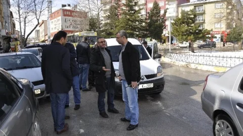 Seydişehir'de Bıçakla Yaralama