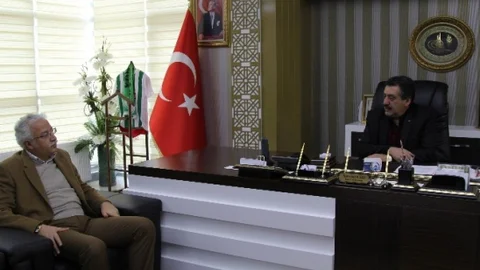 Milletvekili Zorlu'dan Başkan Kale'ye Ziyaret