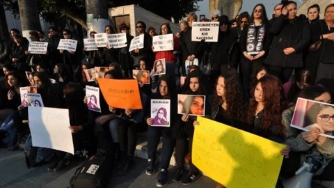 Bodrumlular Özgecan İçin Meydana İndi