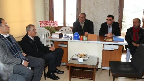 Başkan Tarhan Siyasi Partileri Ziyarete Devam Ediyor